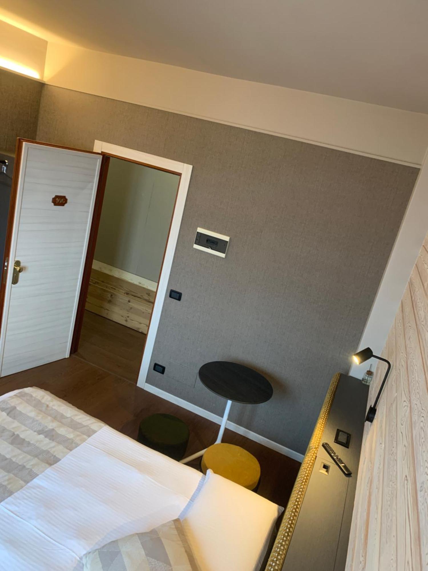 Albergo Moderno & Spa Fuipiano Valle Imagna Екстер'єр фото