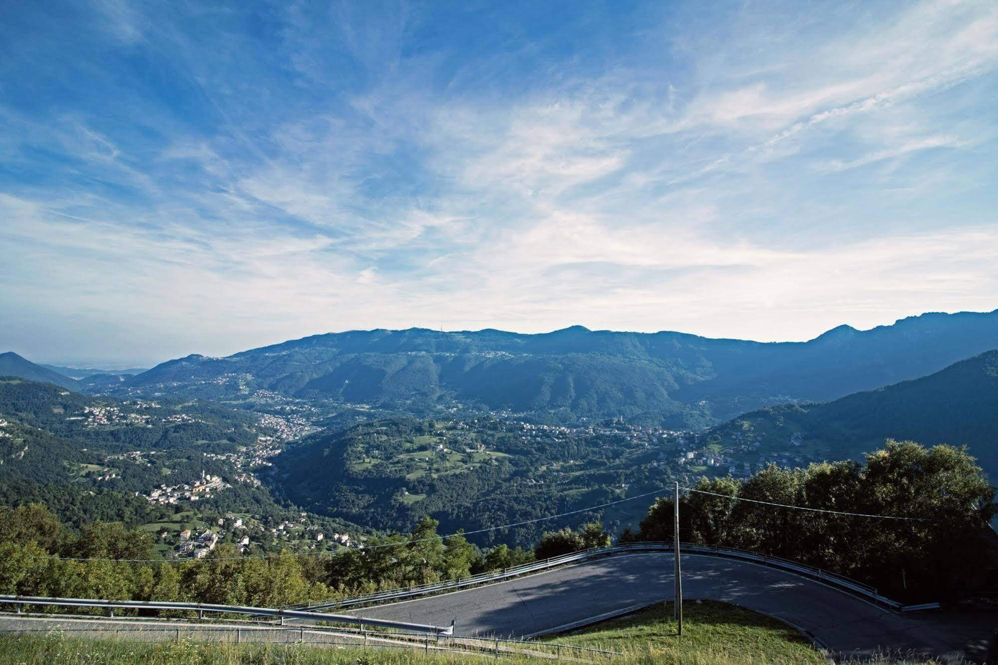Albergo Moderno & Spa Fuipiano Valle Imagna Екстер'єр фото